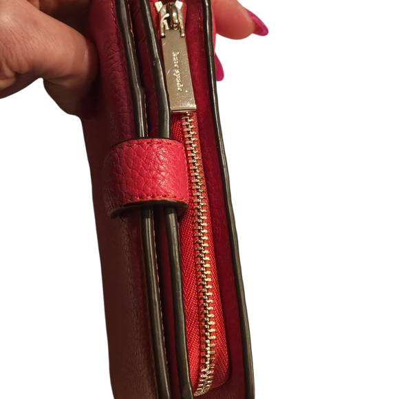 Kate Spade Bikini Pink Pebbled Leather Wallet EUC - Picture 6 of 6